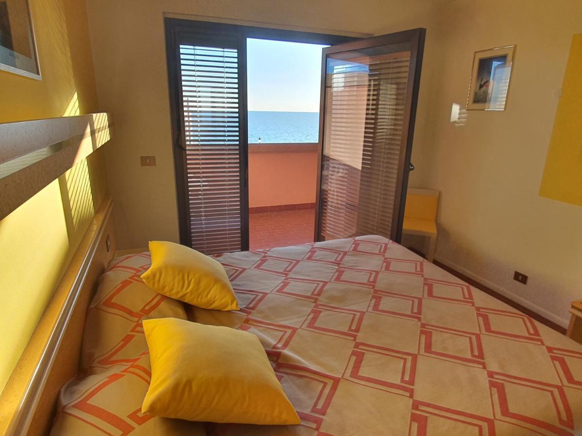 Hotel Antares Grado Exterior foto
